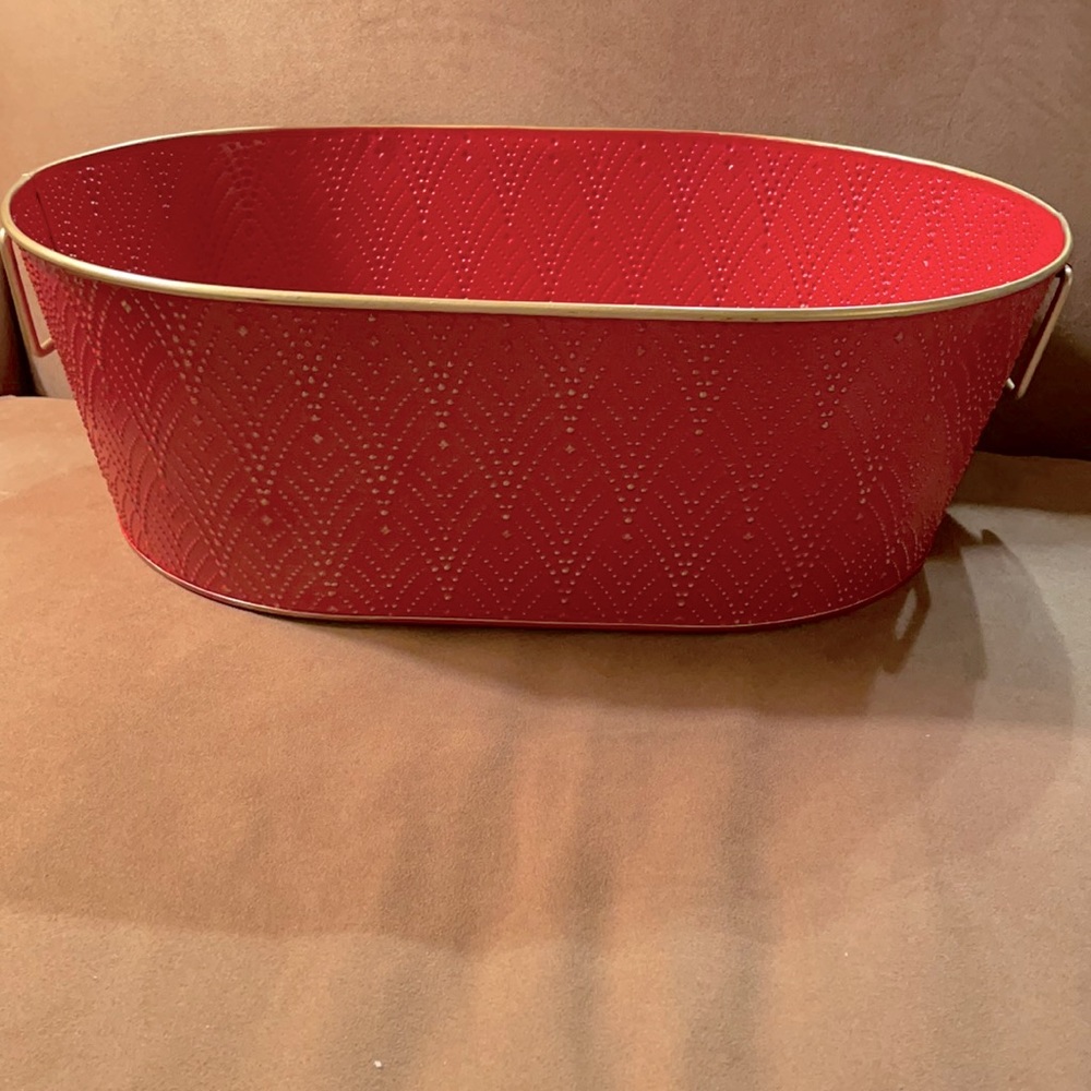 Red and Gold Tin Bin
